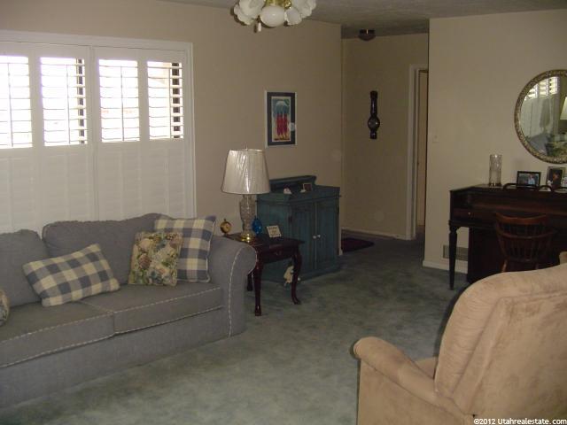 1010 S Van Buren E, Ogden, UT 84404 — photo 3