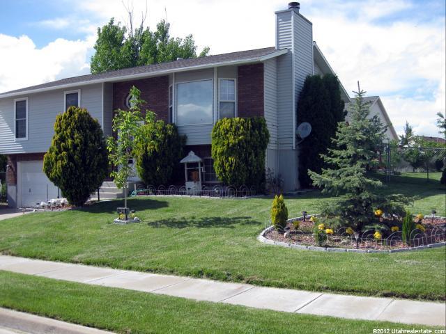 242 W 1850 N, Layton, UT 84041 — photo 2