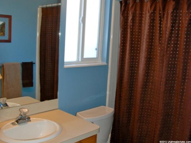 2408 N 875 W, Layton, UT 84041 — photo 7