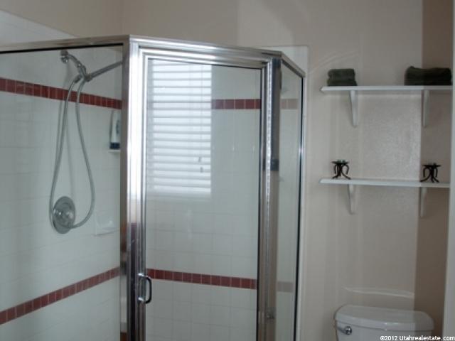 2408 N 875 W, Layton, UT 84041 — photo 8