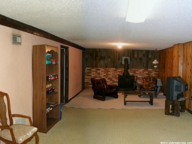 620 Lockwood Dr, Ogden, UT 84404 — photo 6