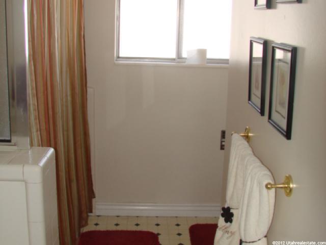 4095 S Gramercy E, South Ogden, UT 84403 — photo 8