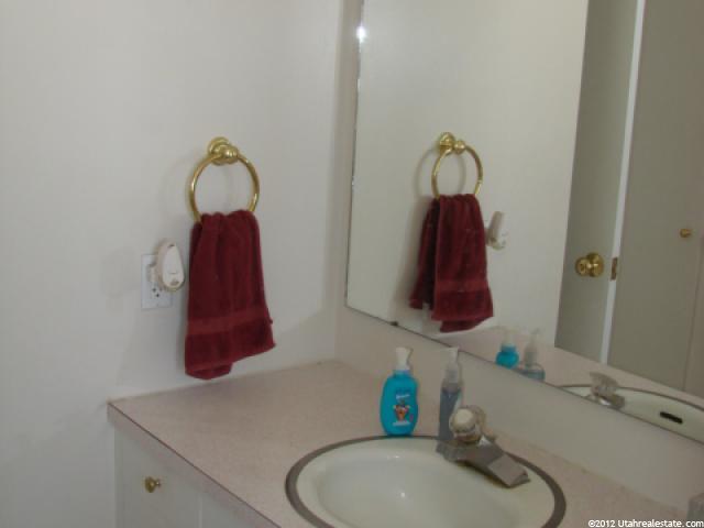 4095 S Gramercy E, South Ogden, UT 84403 — photo 9
