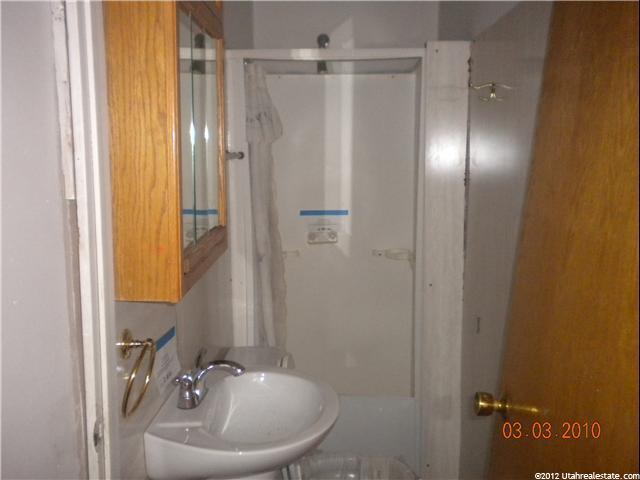 97 E 700 S, Clearfield, UT 84015 — photo 9