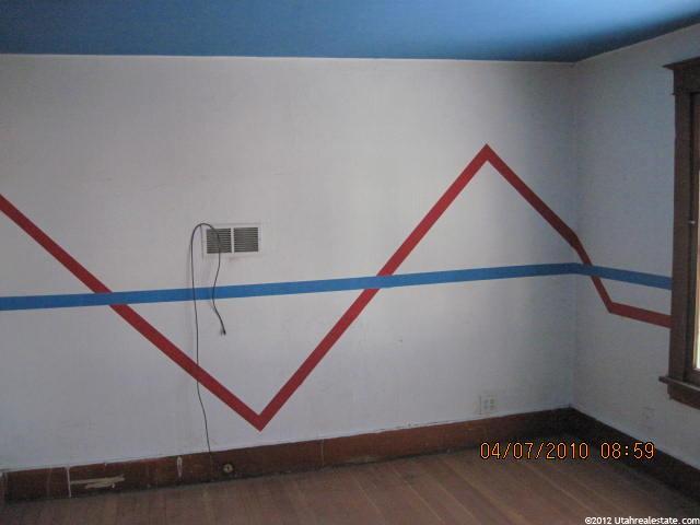2546 S Fowler E, Ogden, UT 84401 — photo 2
