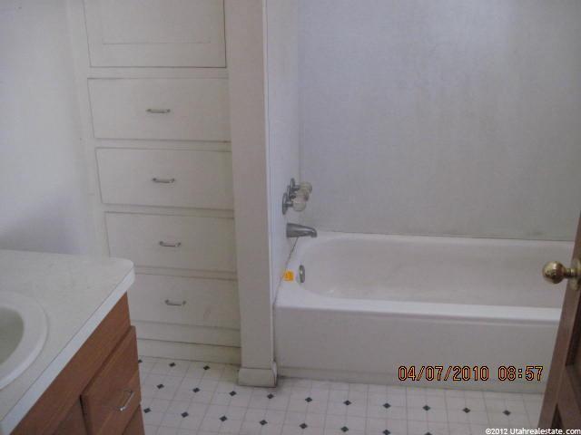 2546 S Fowler E, Ogden, UT 84401 — photo 5