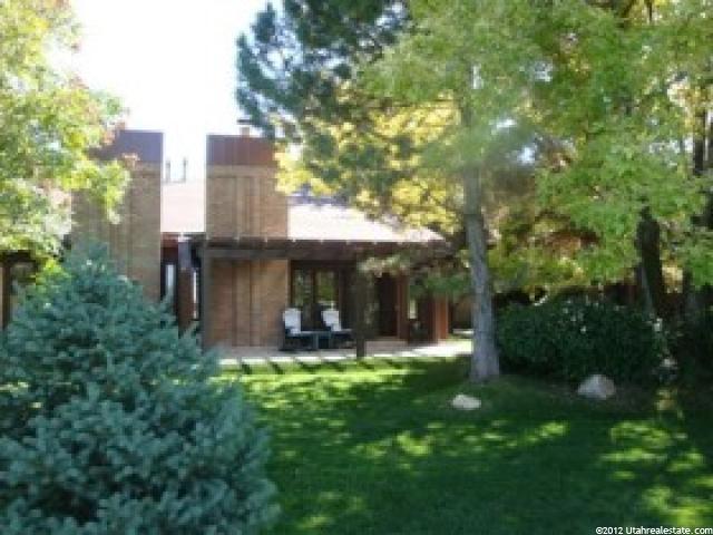 40 Whitebarn Dr, Pleasant View, UT 84414 — photo 3