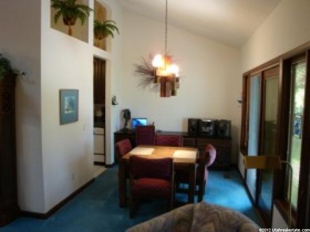 40 Whitebarn Dr, Pleasant View, UT 84414 — photo 6