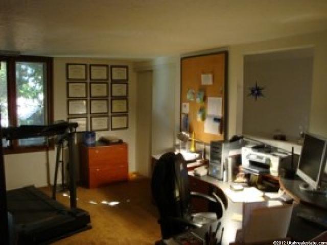 40 Whitebarn Dr, Pleasant View, UT 84414 — photo 9