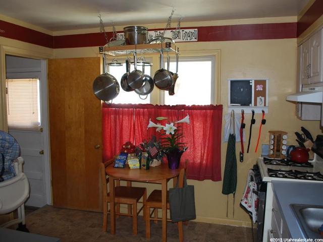 5833 S 2625 W, Roy, UT 84067 — photo 9