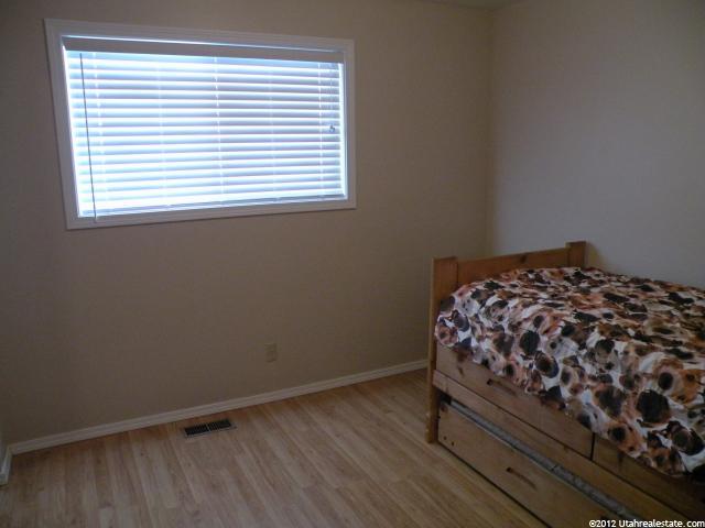 37 W 3500 S, Bountiful, UT 84010 — photo 11