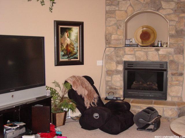 3382 E Heyward Ct, Eagle Mountain, UT 84043 — photo 2