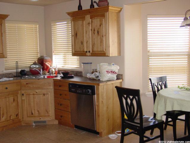 3382 E Heyward Ct, Eagle Mountain, UT 84043 — photo 4