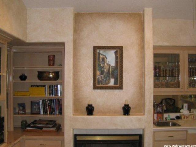 890 W Hampton Rd, St. George, UT 84770 — photo 3