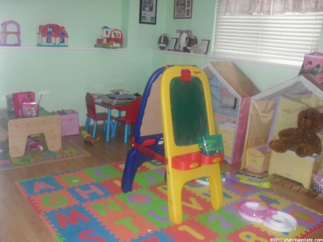 5048 S 3375 W, Roy, UT 84067 — photo 11