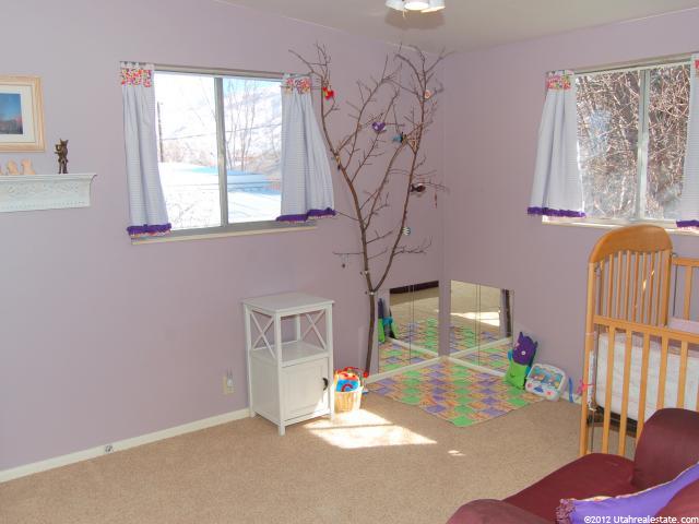 352 N 350 W, Bountiful, UT 84010 — photo 8