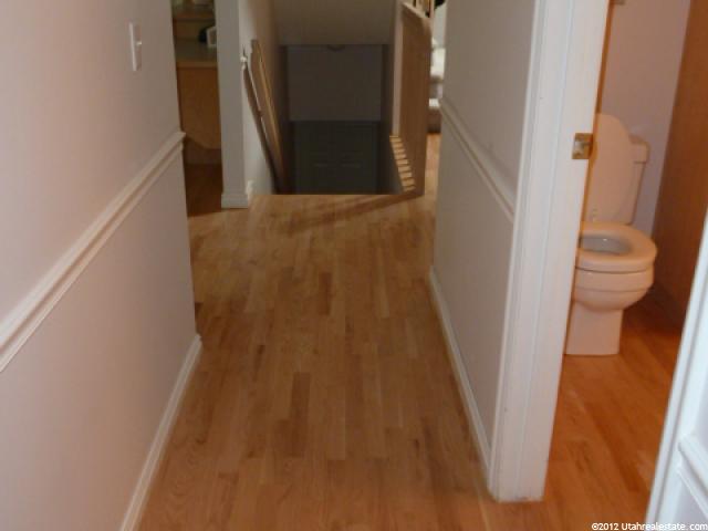 8574 S Sun Valley Dr E, Sandy, UT 84093 — photo 2