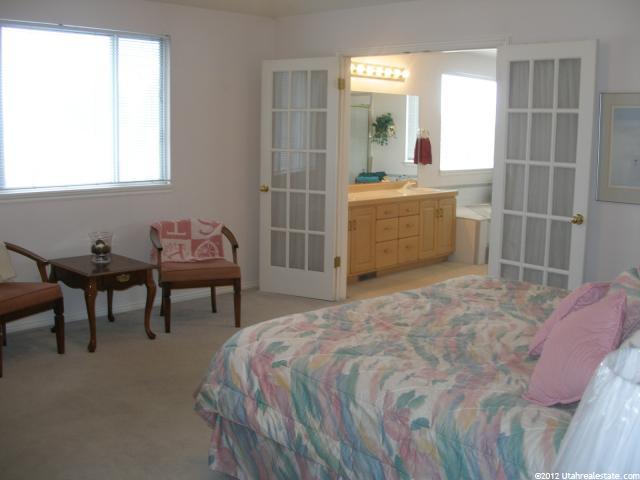 8574 S Sun Valley Dr E, Sandy, UT 84093 — photo 8