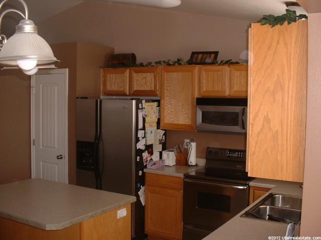 962 Meadowbrook Dr W, Logan, UT 84321 — photo 7