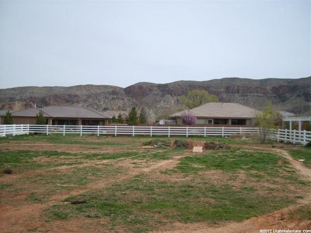 1261 S 920 W, Hurricane, UT 84737 — photo 4