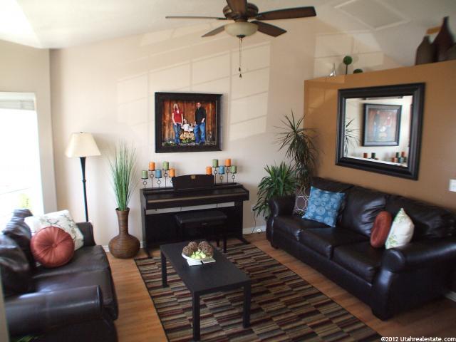 1448 N 200 W, Layton, UT 84041 — photo 5