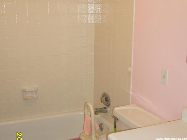 6898 S 825 E #60, Midvale, UT 84047 — photo 10
