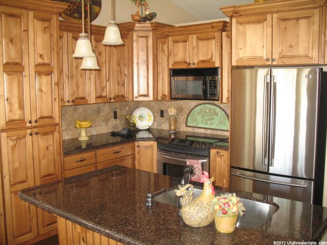 2041 W 1100 S, Syracuse, UT 84075 — photo 11