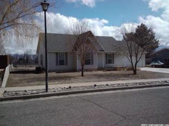 875 S 940 W, Richfield, UT 84701 — photo 2