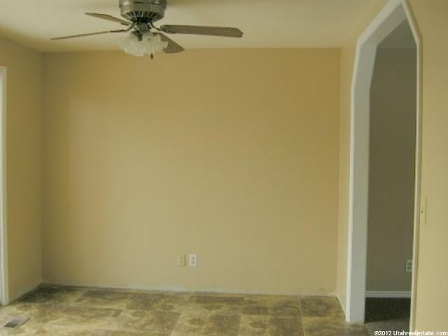 973 W 600 S, Layton, UT 84041 — photo 2