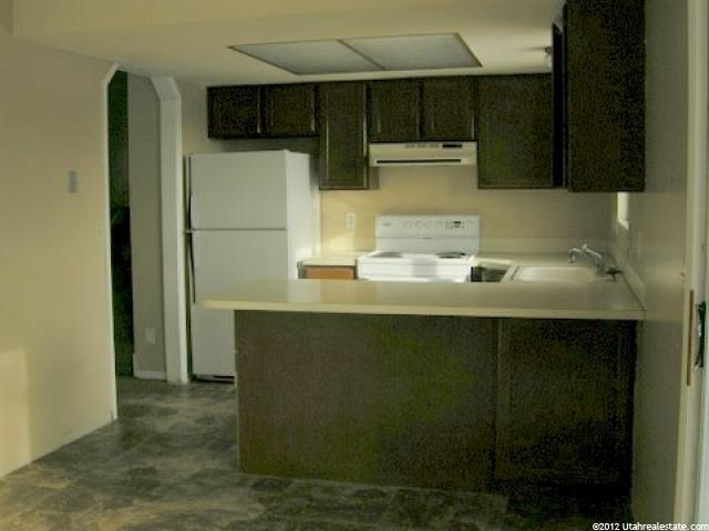973 W 600 S, Layton, UT 84041 — photo 7