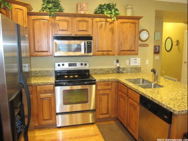 7194 S 420 E, Midvale, UT 84047 — photo 4