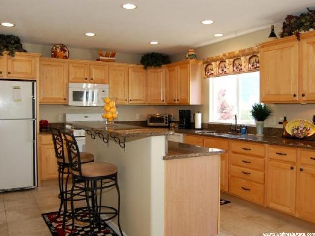 853 E 3200 N, North Ogden, UT 84414 — photo 2