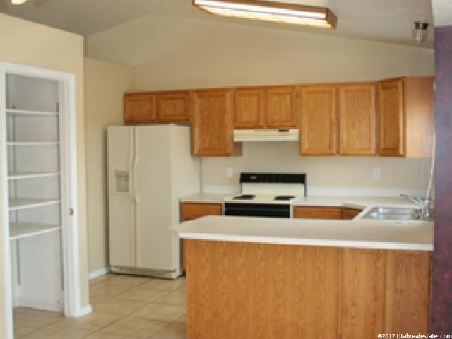 2694 W 4200 S, Roy, UT 84067 — photo 4