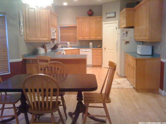 2357 E Oak Ln, Layton, UT 84040 — photo 3