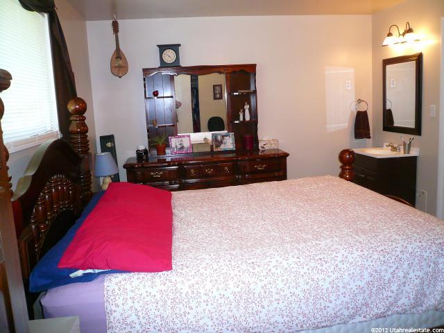 236 E 8355 S, Sandy, UT 84070 — photo 4
