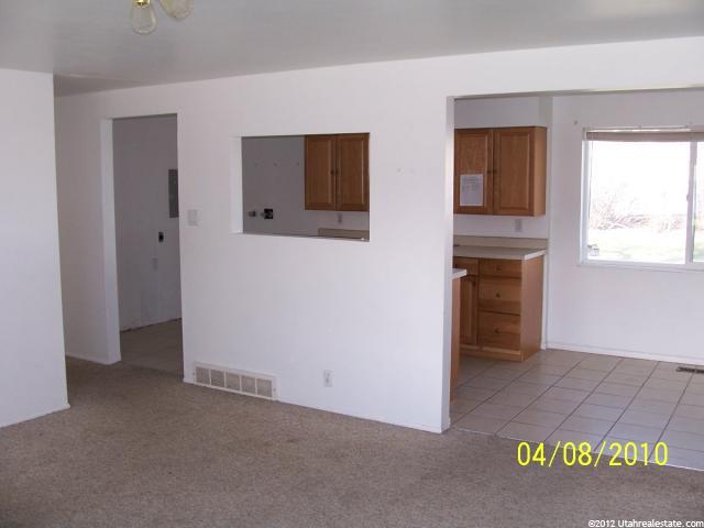 432 S 700 W, Tremonton, UT 84337 — photo 3