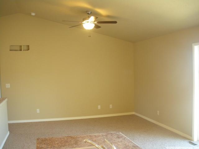 662 W 810 N, Tooele, UT 84074 — photo 4