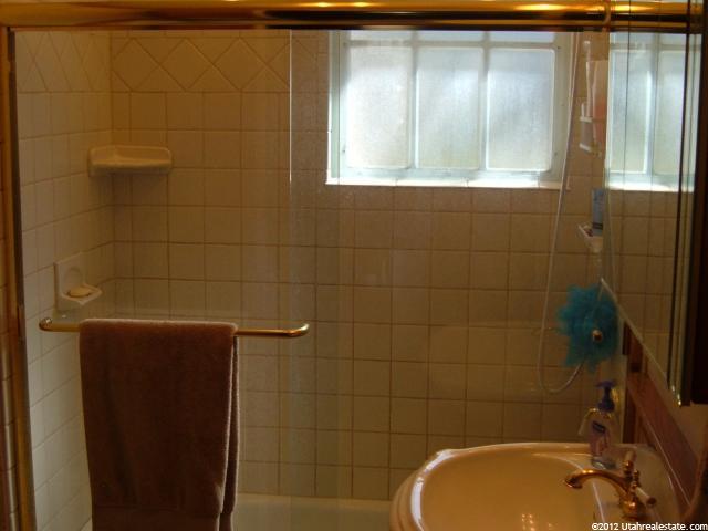 2536 S Jackson E, Ogden, UT 84401 — photo 4