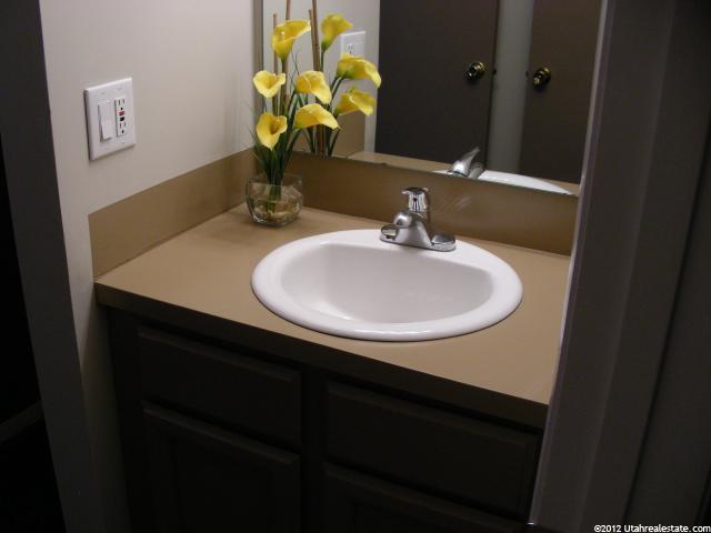 1819 E 9800 S, Sandy, UT 84094 — photo 7