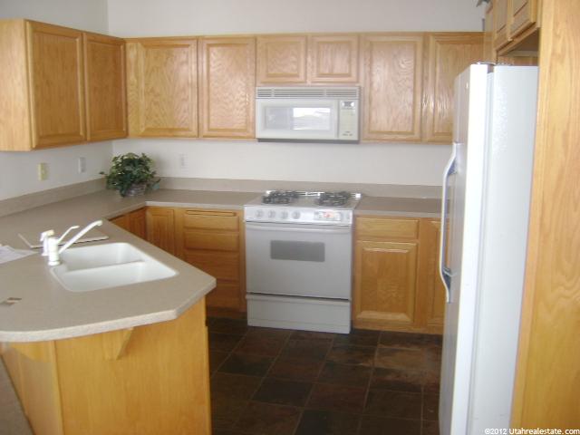 8300 Meadowview Dr #L4, Park City, UT 84098 — photo 2