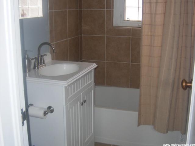 355 E 200 S, Bountiful, UT 84010 — photo 3