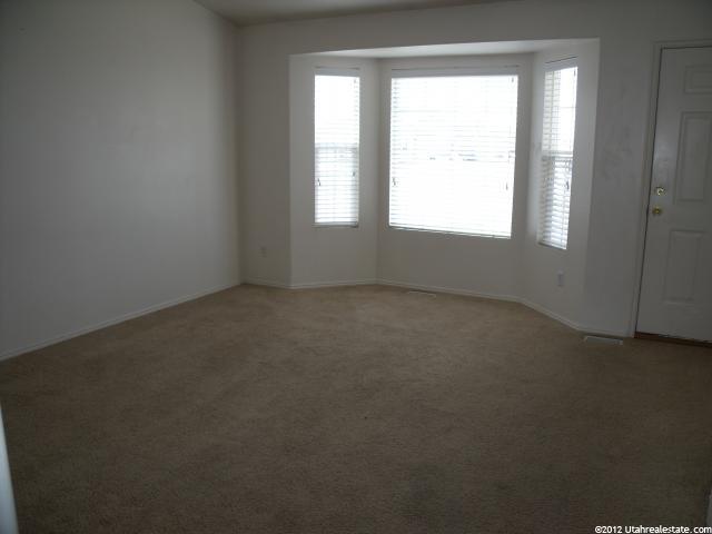 2084 N 2090 W, Clinton, UT 84015 — photo 3