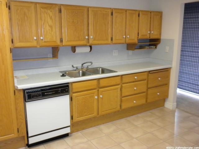 5176 S 1870 E, Holladay, UT 84117 — photo 5