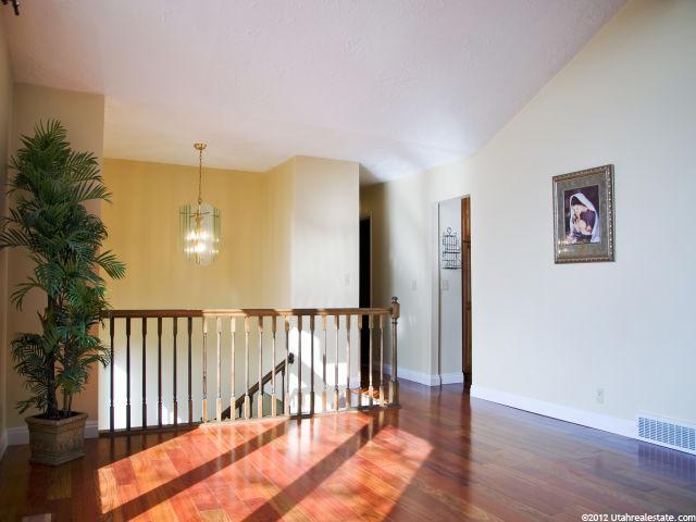 2397 S 900 E, Bountiful, UT 84010 — photo 2