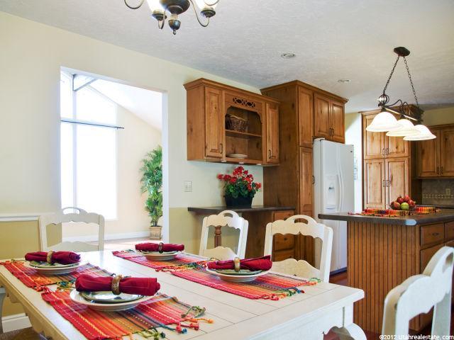 2397 S 900 E, Bountiful, UT 84010 — photo 4