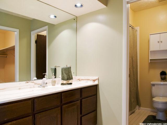 2397 S 900 E, Bountiful, UT 84010 — photo 9