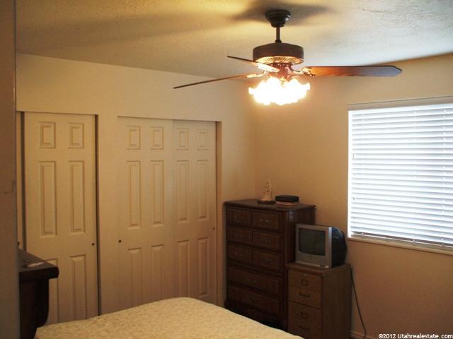 396 W 1850 S, Clearfield, UT 84015 — photo 6