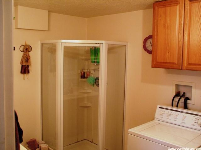 396 W 1850 S, Clearfield, UT 84015 — photo 10