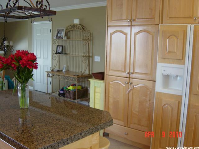 8123 S 2175 E, South Weber, UT 84405 — photo 4
