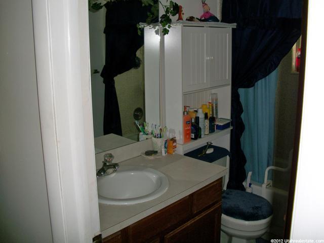 1015 N 2100 W, Layton, UT 84041 — photo 8